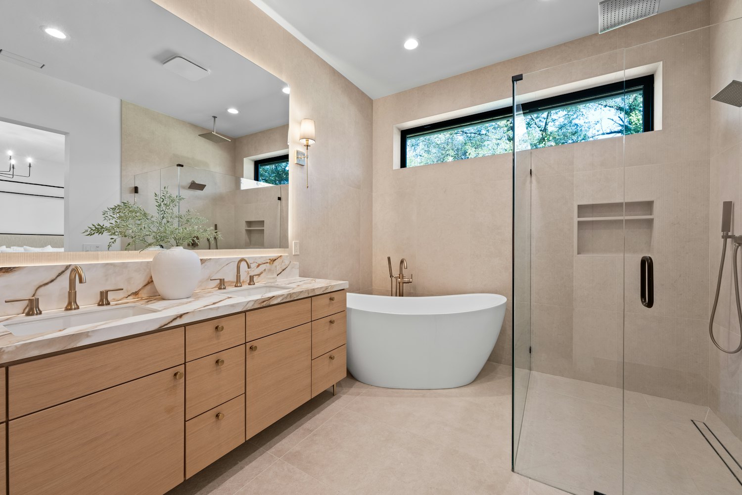 Bathroom with bath, shower and double vanity
